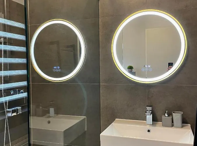 Three * コブレンツ